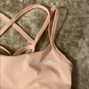 Brassière / Pink Nike